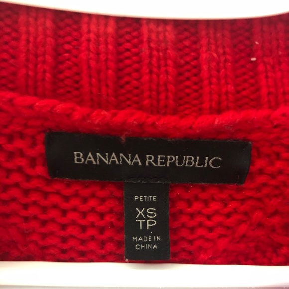 BANANA REPUBLIC red knit sweater - Picture 3 of 3